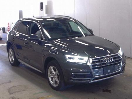 AUDI / Q5
