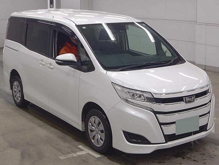 TOYOTA / NOAH