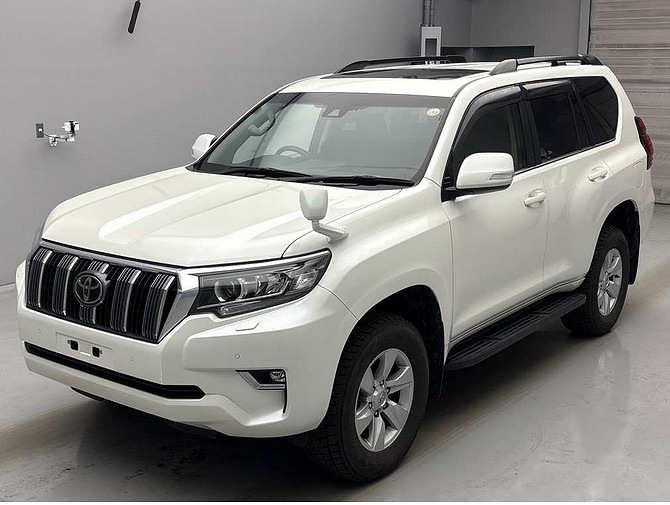 Japanese used car Ref# 1498991 TOYOTA / LAND CRUISER PRADO