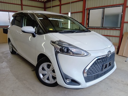TOYOTA / SIENTA