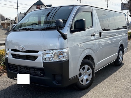 TOYOTA / HIACE