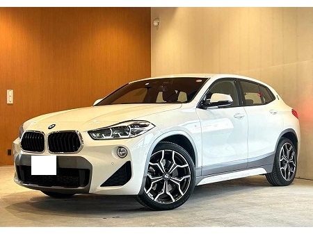 BMW / X2