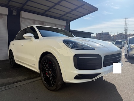 PORSCHE / CAYENNE