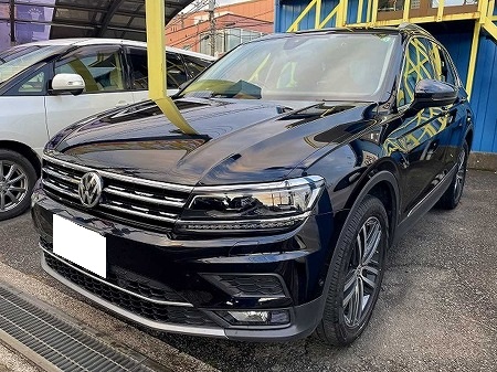 VOLKSWAGEN / TIGUAN