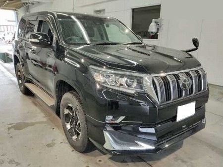 Japanese used car Ref# 1531868 TOYOTA / LAND CRUISER PRADO