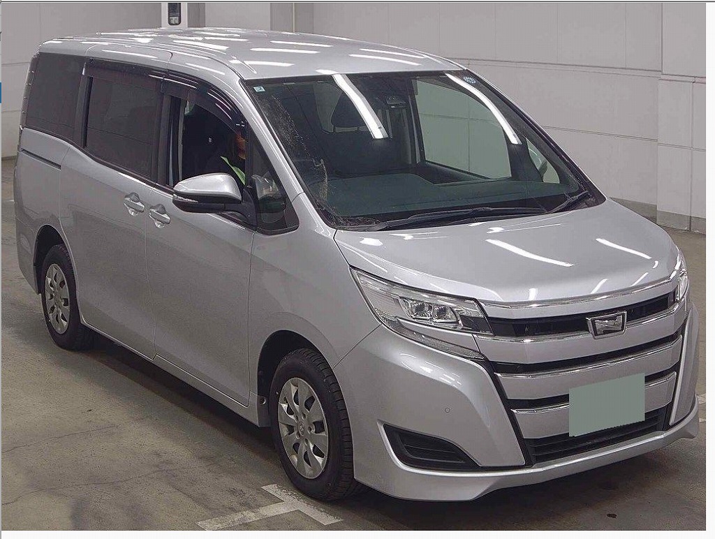 Japanese used car Ref# 1538297 TOYOTA / NOAH