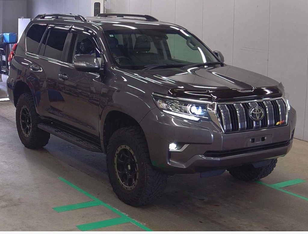 Japanese used car Ref# 1538319 TOYOTA / LAND CRUISER PRADO