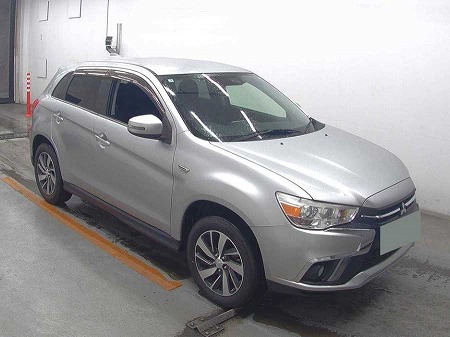 MITSUBISHI / RVR