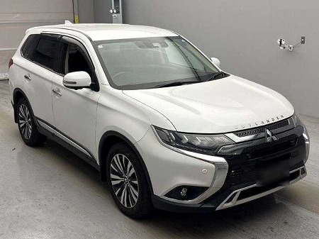 Japanese used car Ref# 1545009 MITSUBISHI / OUTLANDER