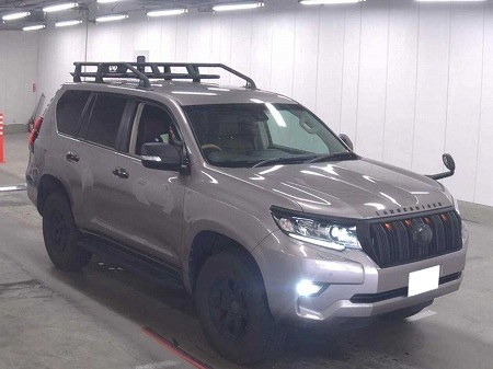 Japanese used car Ref# 1558302 TOYOTA / LAND CRUISER PRADO
