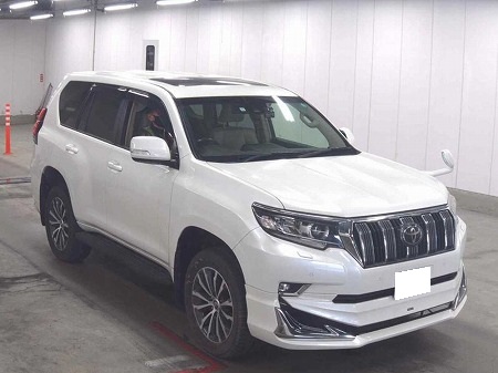 Japanese used car Ref# 1558310 TOYOTA / LAND CRUISER PRADO