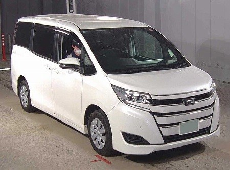 Japanese used car Ref# 1561880 TOYOTA / NOAH