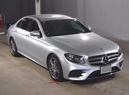 MERCEDES BENZ / E CLASS E300