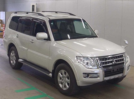 Japanese used car Ref# 1572157 MITSUBISHI / PAJERO