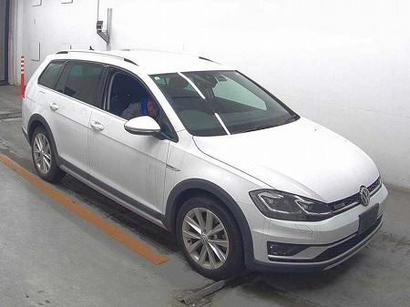 VOLKSWAGEN / GOLF ALLTRACK