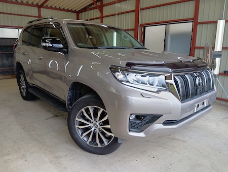 Japanese used car Ref# 1558140 TOYOTA / LAND CRUISER PRADO