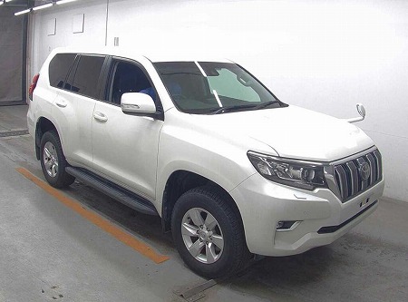 Japanese used car Ref# 1581718 TOYOTA / LAND CRUISER PRADO