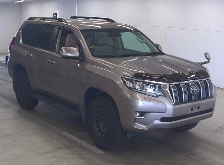Japanese used car Ref# 1581803 TOYOTA / LAND CRUISER PRADO