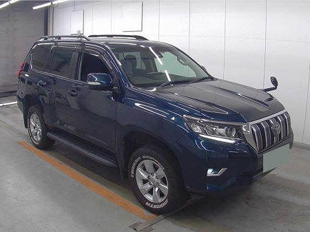 Japanese used car Ref# 1581867 TOYOTA / LAND CRUISER PRADO