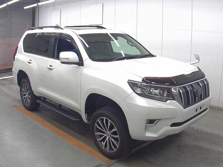 Japanese used car Ref# 1581868 TOYOTA / LAND CRUISER PRADO
