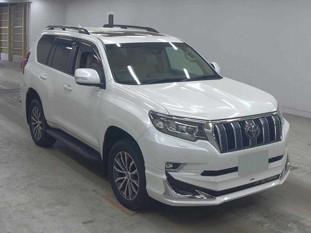 Japanese used car Ref# 1581871 TOYOTA / LAND CRUISER PRADO