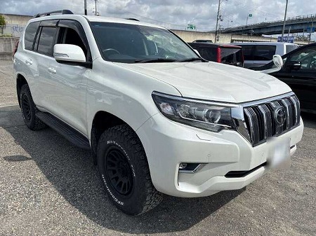 Japanese used car Ref# 1582670 TOYOTA / LAND CRUISER PRADO