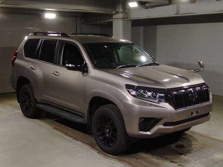 Japanese used car Ref# 1582880 TOYOTA / LAND CRUISER PRADO