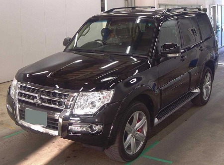 Japanese used car Ref# 1585411 MITSUBISHI / PAJERO