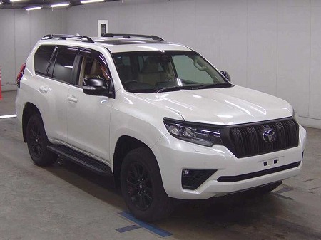 Japanese used car Ref# 1586404 TOYOTA / LAND CRUISER PRADO