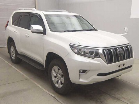 Japanese used car Ref# 1587720 TOYOTA / LAND CRUISER PRADO
