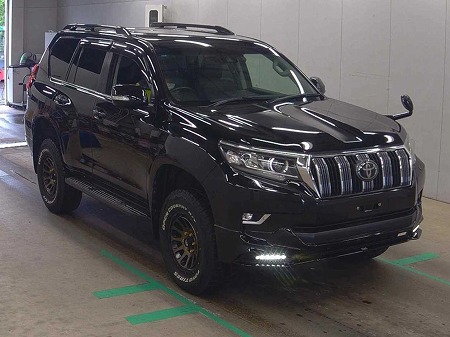 Japanese used car Ref# 1590386 TOYOTA / LAND CRUISER PRADO