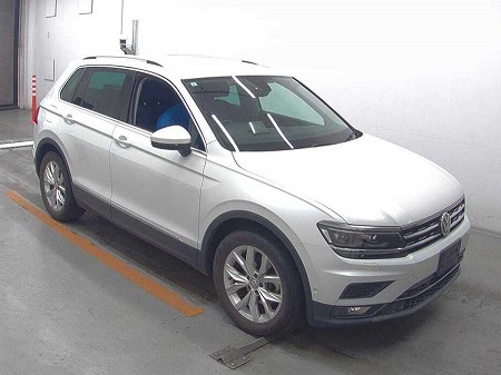 Japanese used car Ref# 1592852 VOLKSWAGEN / TIGUAN