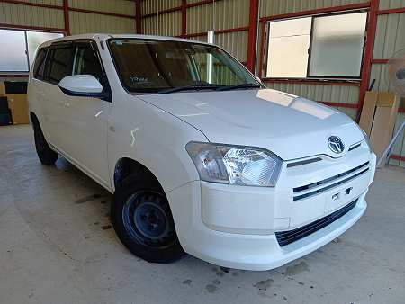 TOYOTA / PROBOX van HYBRID