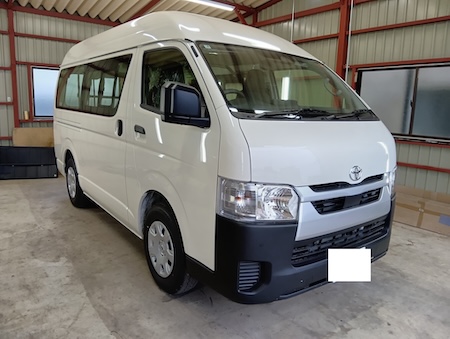 TOYOTA / HIACE