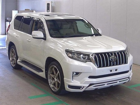 Japanese used car Ref# 1592082 TOYOTA / LAND CRUISER PRADO