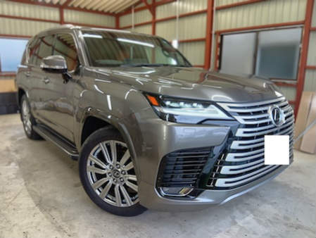 LEXUS / LX600