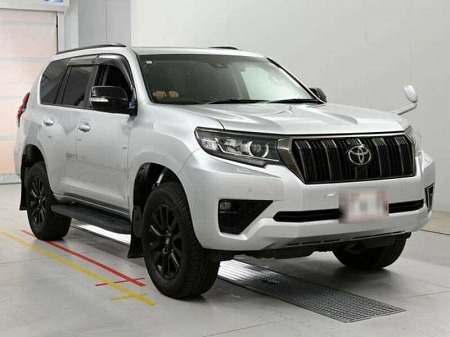 Japanese used car Ref# 1629521 TOYOTA / LAND CRUISER PRADO