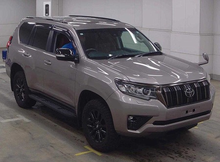 Japanese used car Ref# 1636658 TOYOTA / LAND CRUISER PRADO