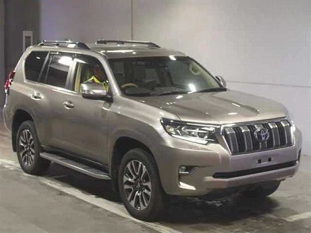 Japanese used car Ref# 1638312 TOYOTA / LAND CRUISER PRADO