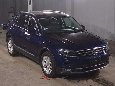 VOLKSWAGEN / TIGUAN