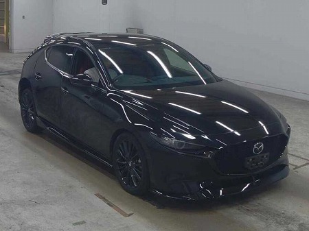 Japanese used car Ref# 1646990 MAZDA / MAZDA3 FASTBACK