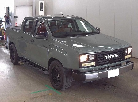 TOYOTA / HI-LUX
