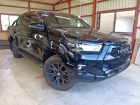 TOYOTA / HI-LUX