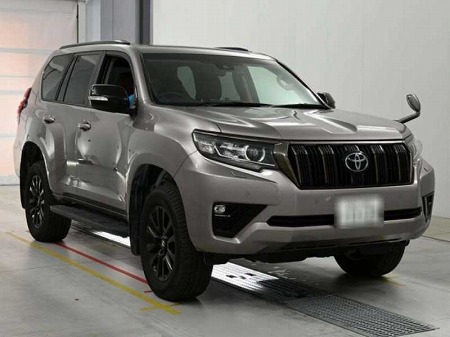 Japanese used car Ref# 1662674 TOYOTA / LAND CRUISER PRADO