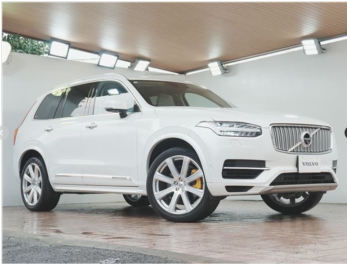 VOLVO / XC90