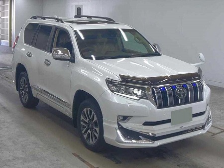 Japanese used car Ref# 1667798 TOYOTA / LAND CRUISER PRADO
