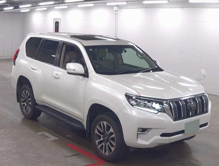 Japanese used car Ref# 1674370 TOYOTA / LAND CRUISER PRADO