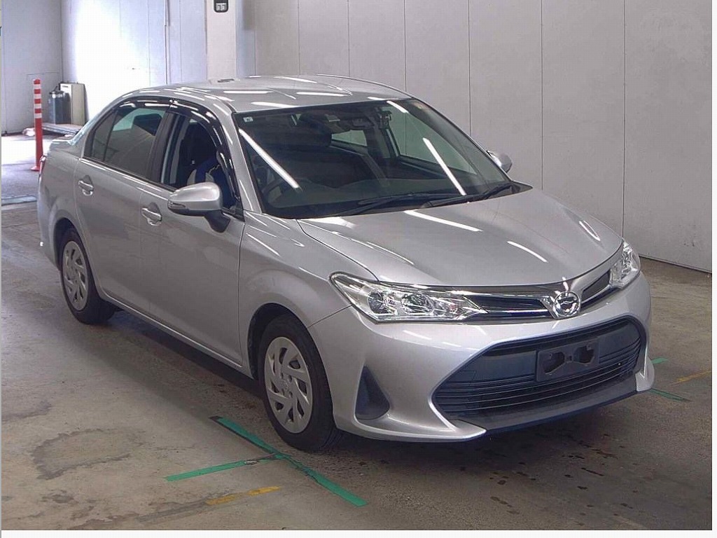 Japanese used car Ref# 1674373 TOYOTA / COROLLA AXIO
