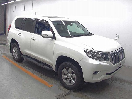 Japanese used car Ref# 1675861 TOYOTA / LAND CRUISER PRADO
