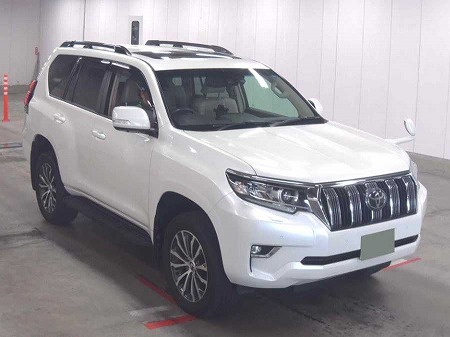 Japanese used car Ref# 1675910 TOYOTA / LAND CRUISER PRADO